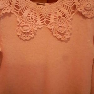 Pink sweater fitted Nicole Curie hand crocheted ne